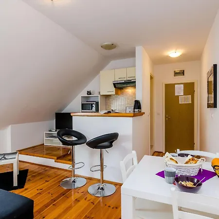 דירה Orka - One-bedroom 2 Adults 1 Child *